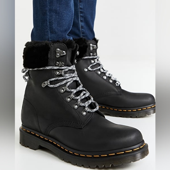 NIB Dr. Martens 1460 Serena Collar Combat Boots - Picture 2 of 11